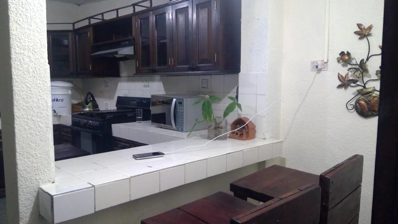 Huellas Hostal Antigua