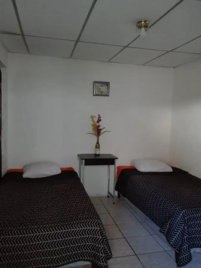 Huellas Hostal Antigua Hostel